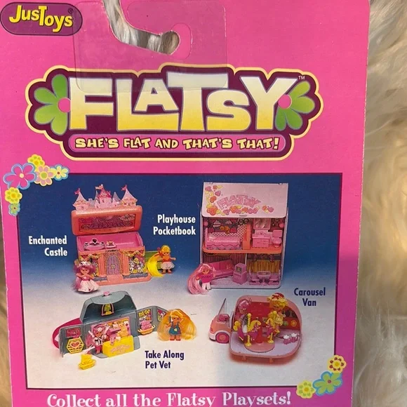 Flatsy Posable Doll with Comb - Pink and Blue - Picture 4 of 6